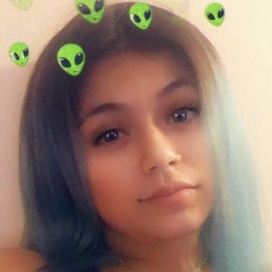 Meet your Posher, Ayleen